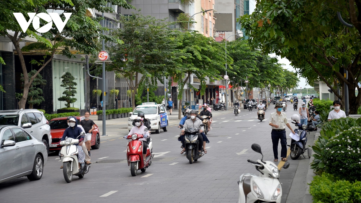 Cấm xe lưu thông vào phố đi bộ Nguyễn Huệ trong 3 đêm liên tiếp